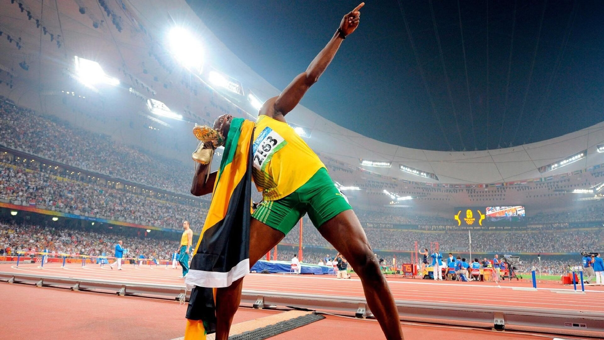 比赛规则变更引发热议！，Ming在巴黎圣日耳曼比赛中刷新纪录赢得满堂喝彩